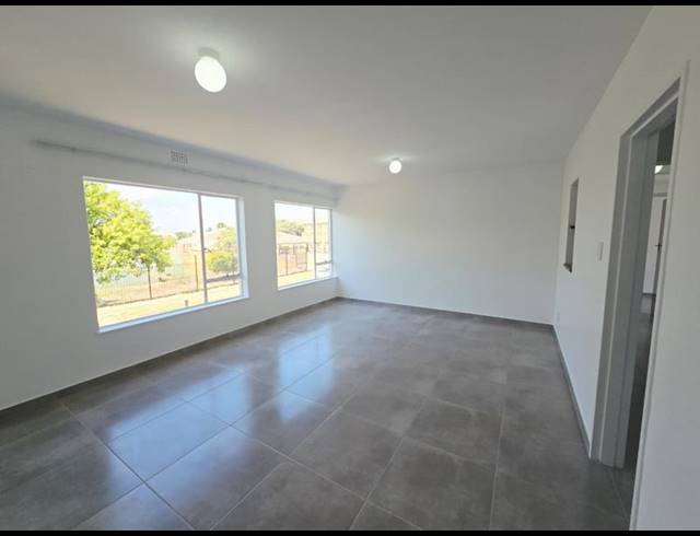 2 BEDROOM PROPERTY TO RENT IN THORNTON